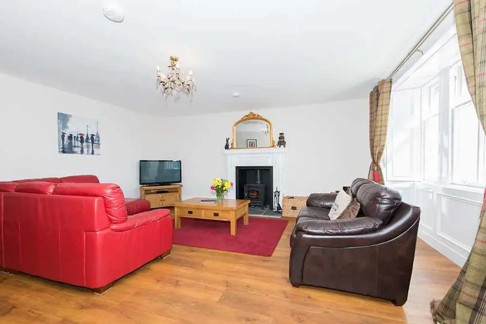 Balmeadowside Farmhouse Near Cupar, Fife