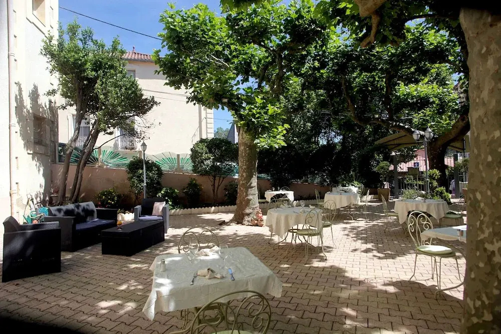 Logis Hotel restaurant des Thermes