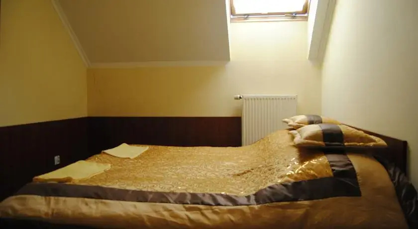 Motel DB2000