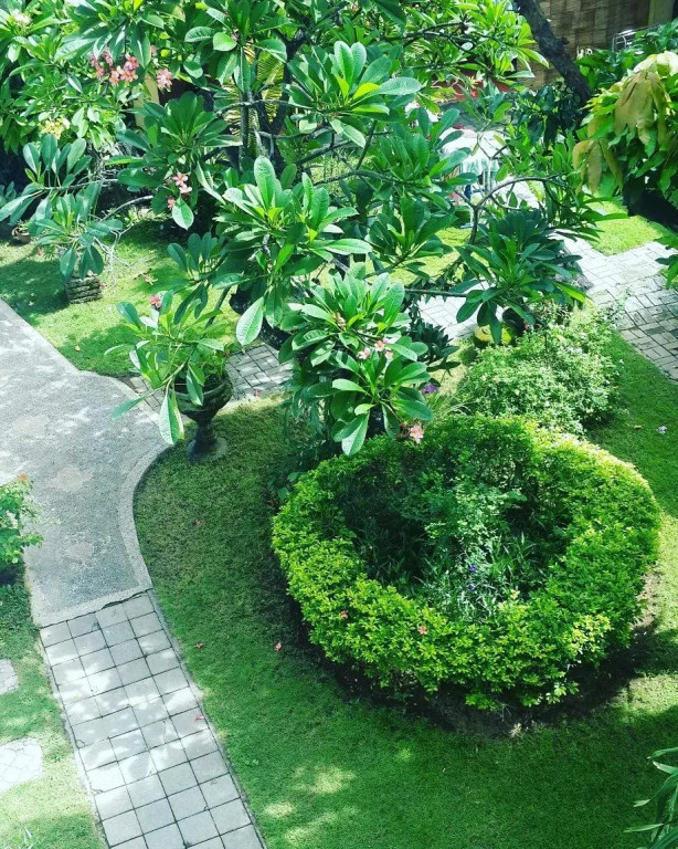 Trisna Garden House