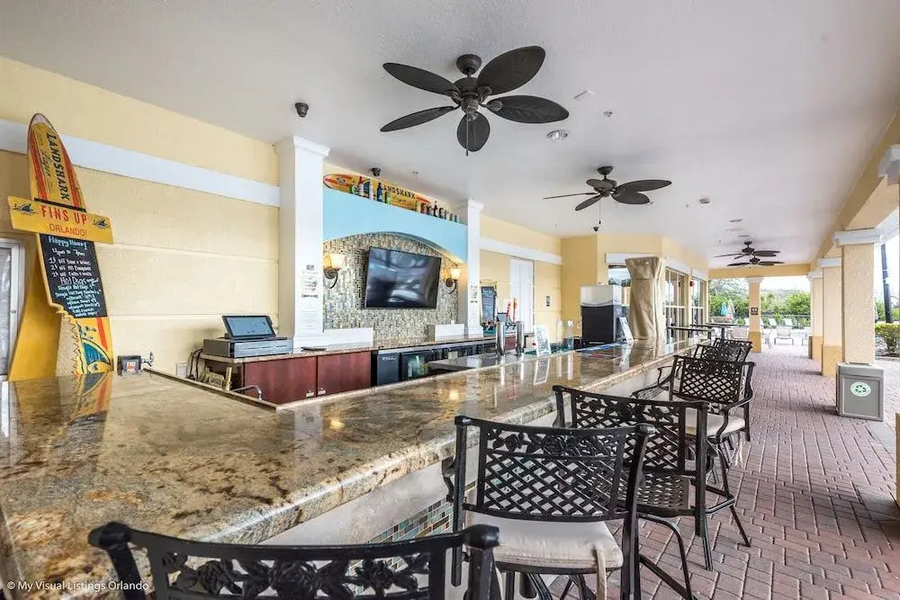 Casa Del Lago Penthouse 3 Bedroom Condo by RedAwning