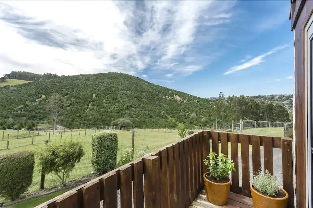The Rustic Retreat