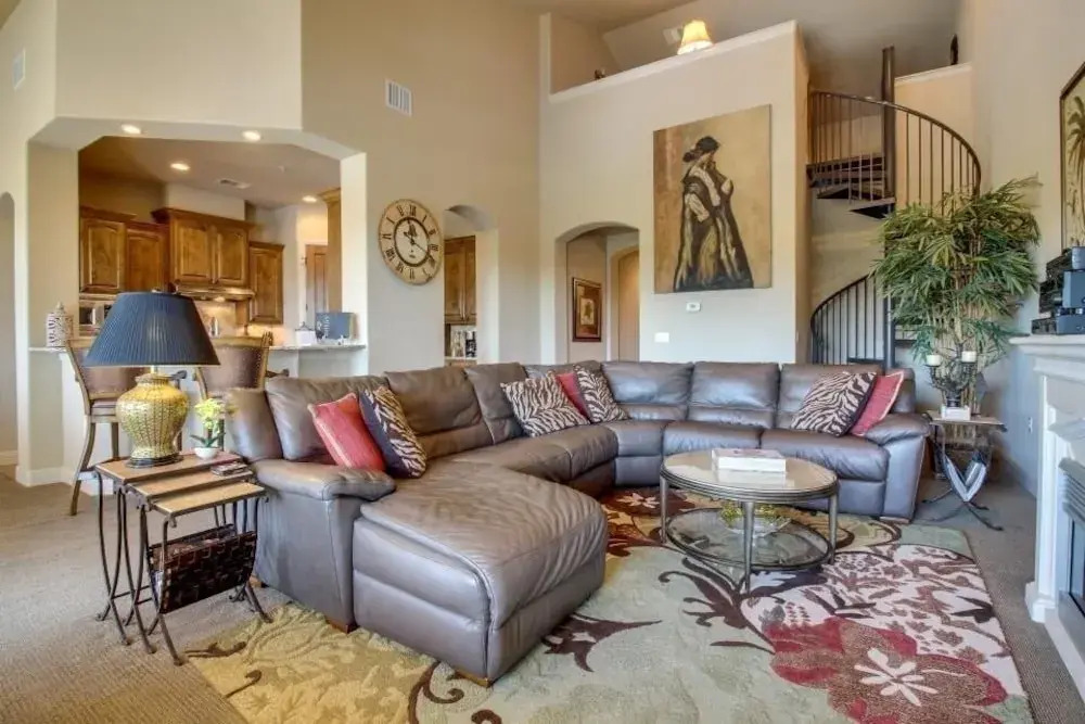 Living Local Lakeway Cove 2 Bedroom Condo