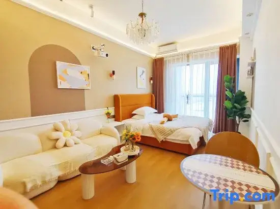 Qilv apartment (Nanning Greenland Central Plaza store)