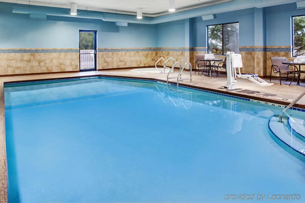 Holiday Inn Express Hotel & Suites Coralville by IHG