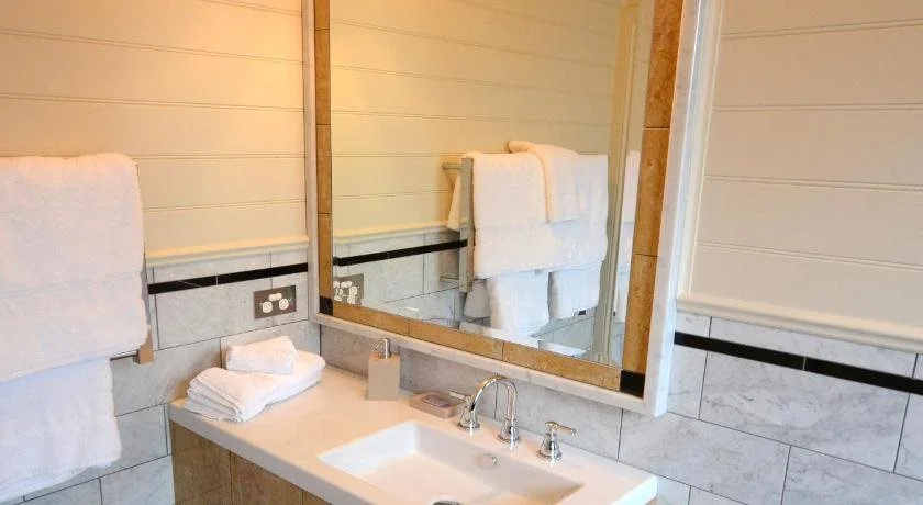 The Old Bank Boutique Hotel