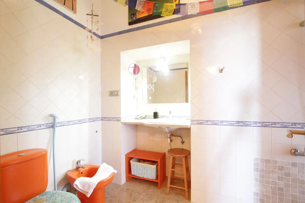 River View Very Central & Spacious 1 Bedroom