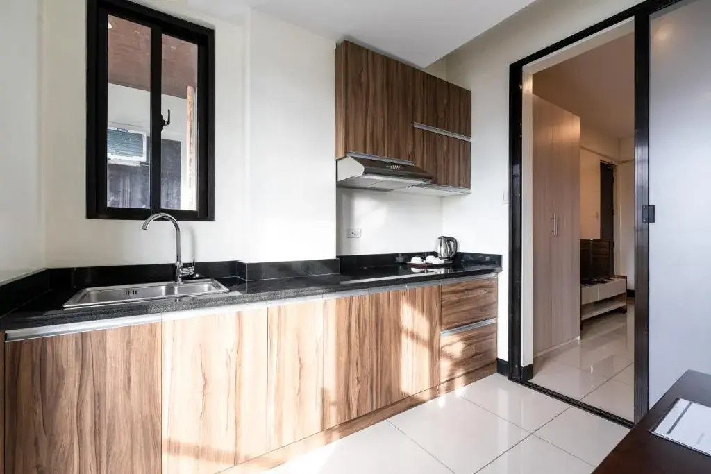Artemis Place Makati Hotel
