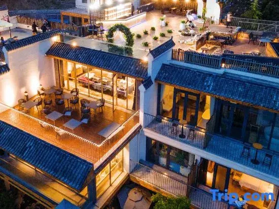 Yu Shangshan Spa and Wellness Vacation Homestay (Laoshan Scenic Area Liuqing River Beach Branch)tay