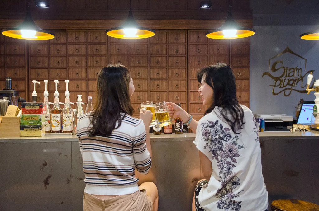 Siam Plug In Hostel