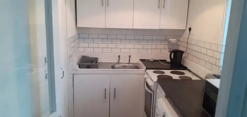 South London 1-bed Apt, Sleeps 3, 8 Mins to Tube