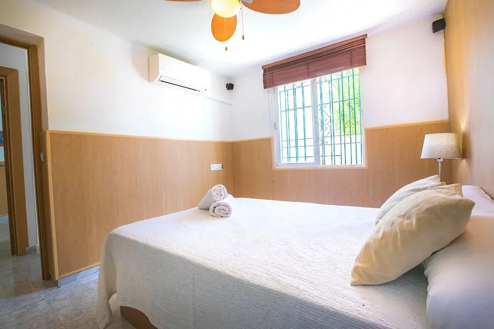 OleHolidays Villa Loleta vistas al mar, 100 m. Playa - piscina privada