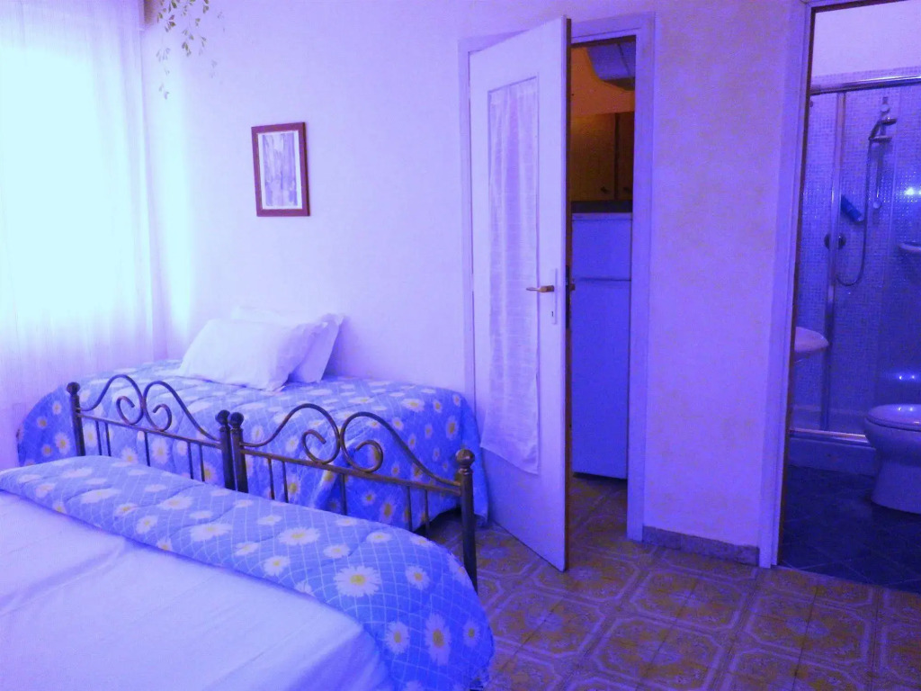 Elisart Guest House