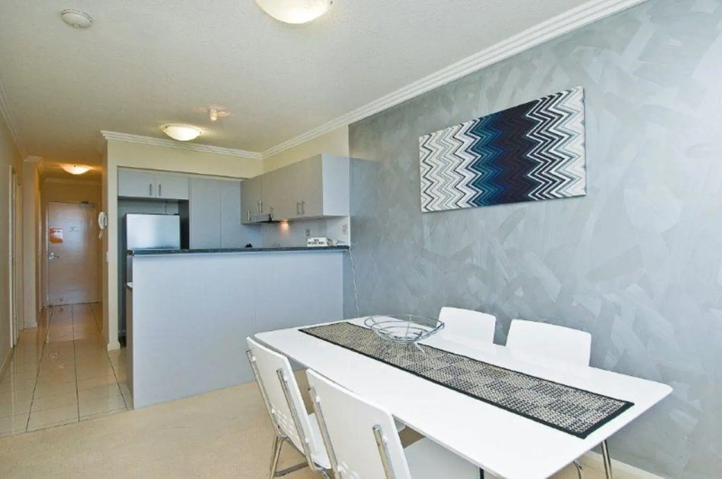Aqualine Apartments