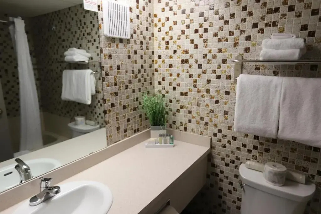 Travelodge by Wyndham Grande Prairie