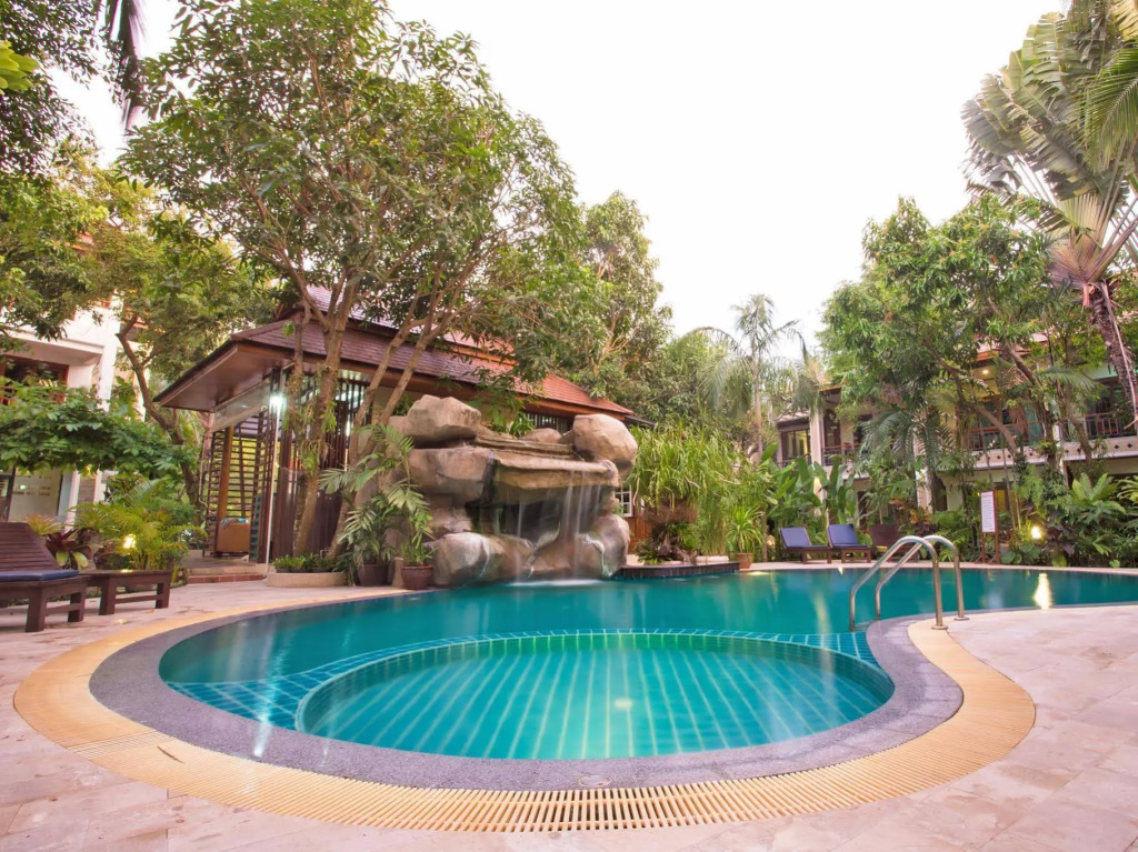 Phuket Meet Holiday Hotel-Rawai 普吉岛相遇花园度假酒店-拉威店