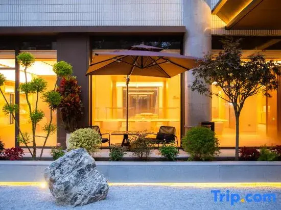 JI Hotel