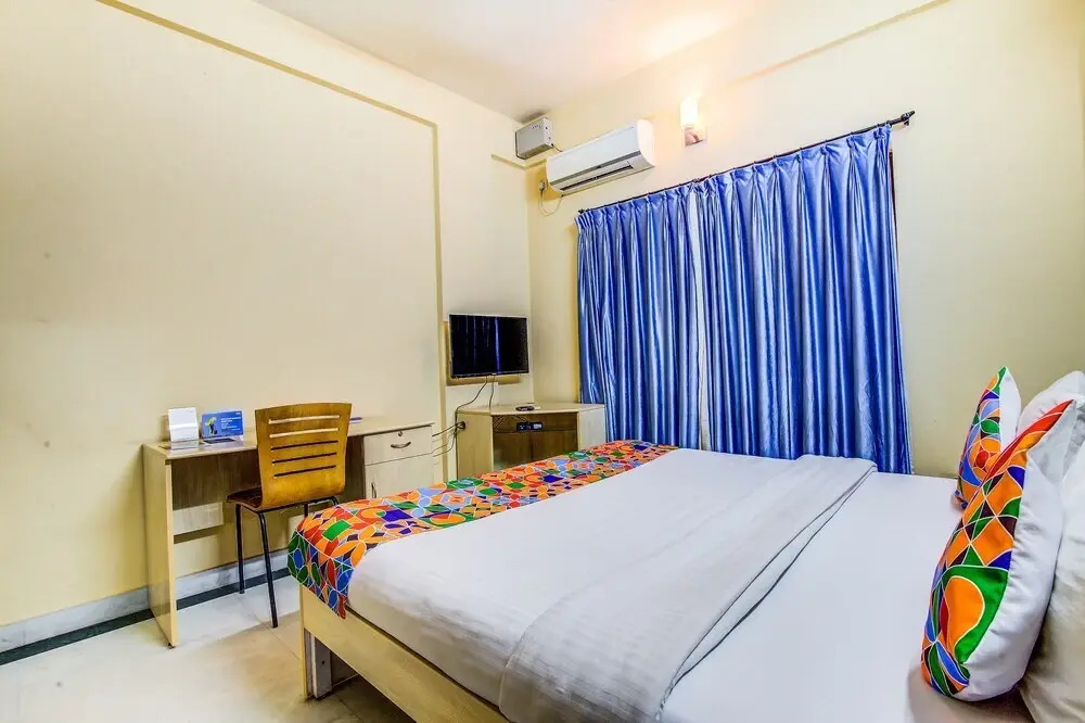Maple Green Deluxe By FabHotels