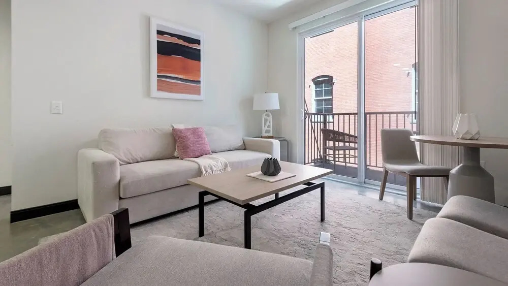 275 On The Park - Senate Apartments By Barsala