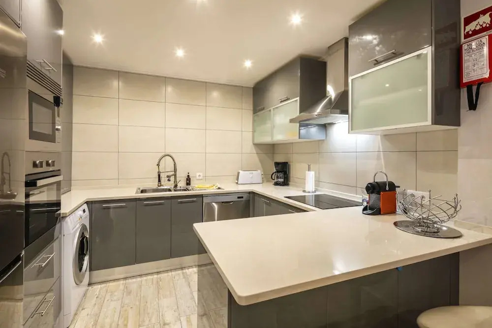 Apartment in Carvoeiro With Terrace