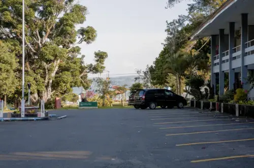 Bobocabin Patra Parapat, Toba