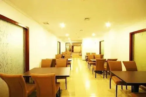 Zheng Hong Hotel - Guangzhou