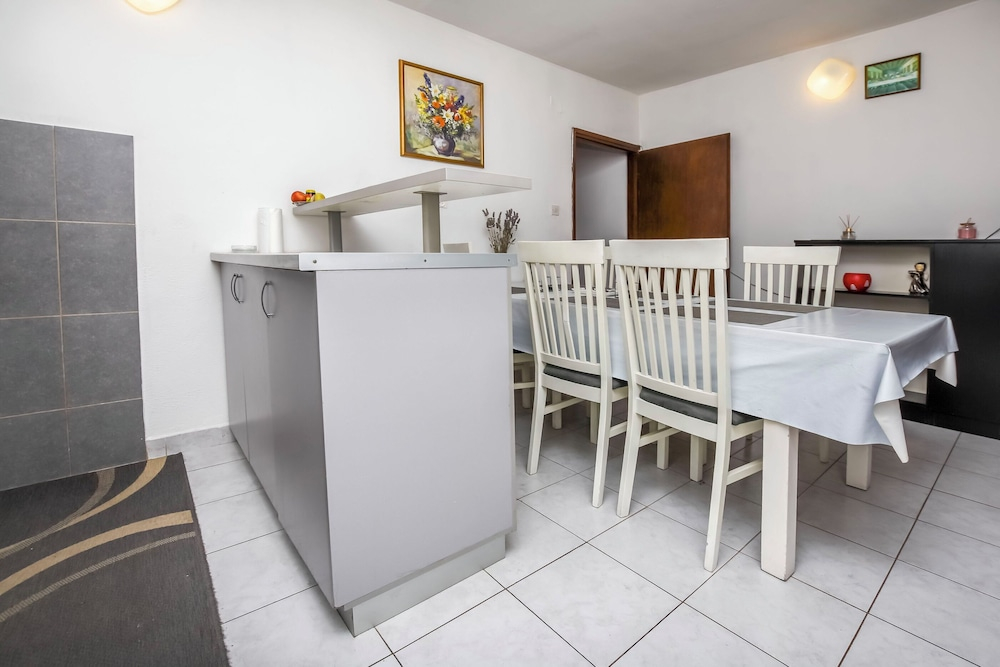 Apartments Ercegovic
