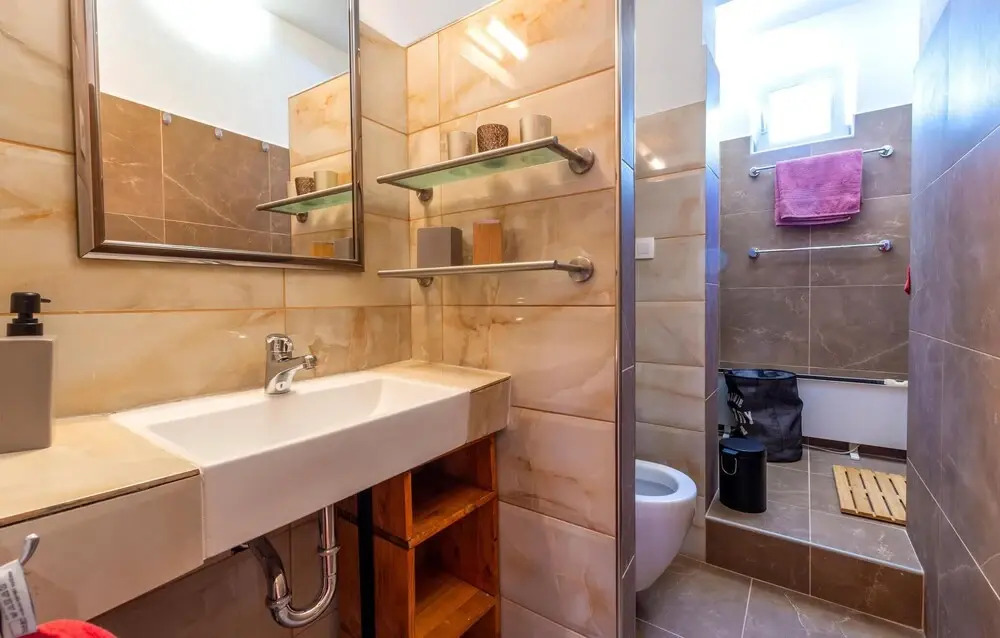Beautiful Home In Marusici Omis With Wifi