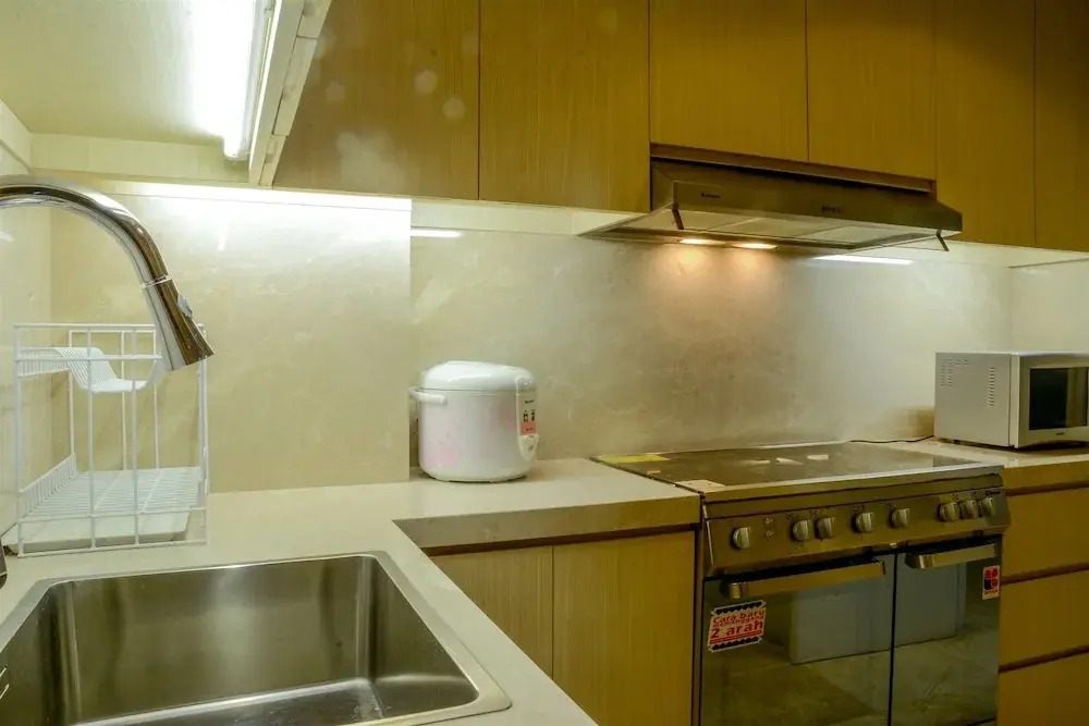 3 Bedroom Apartment at Senayan Residence by Travelio