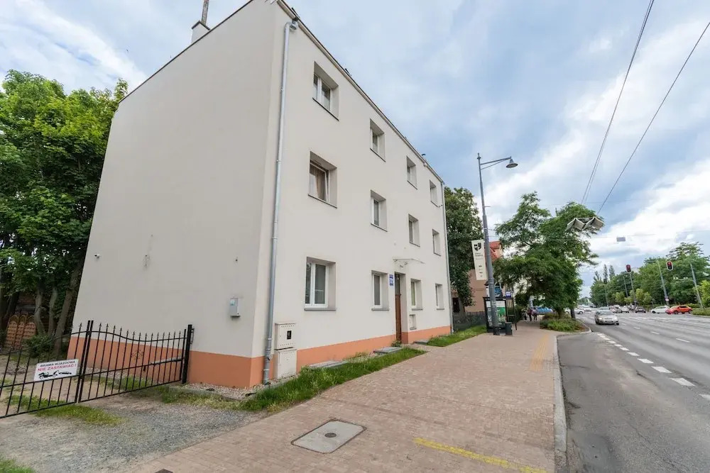 Traffic Studio 2 by Grand Apartments
