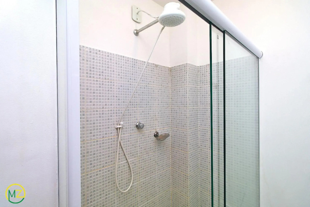 Apartamento de 2 quartos econômico e espaçoso no charmoso bairro do Leme para 8 pessoas