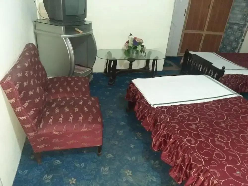Umer Hotel and Restaurant