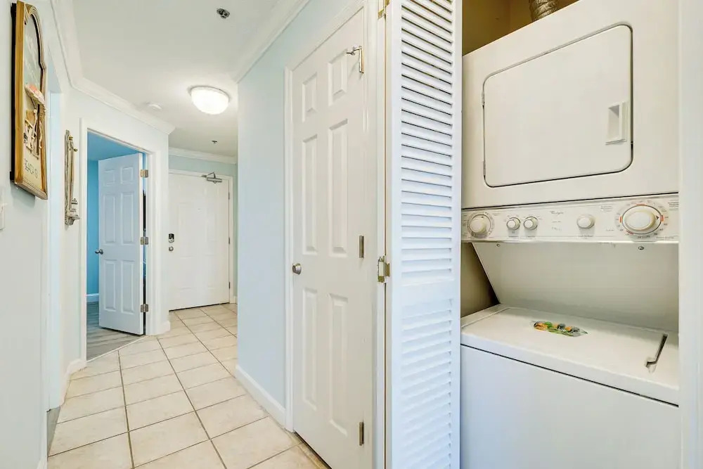 Sunrise Oceanview Escape & Pool in N Topsail Beach