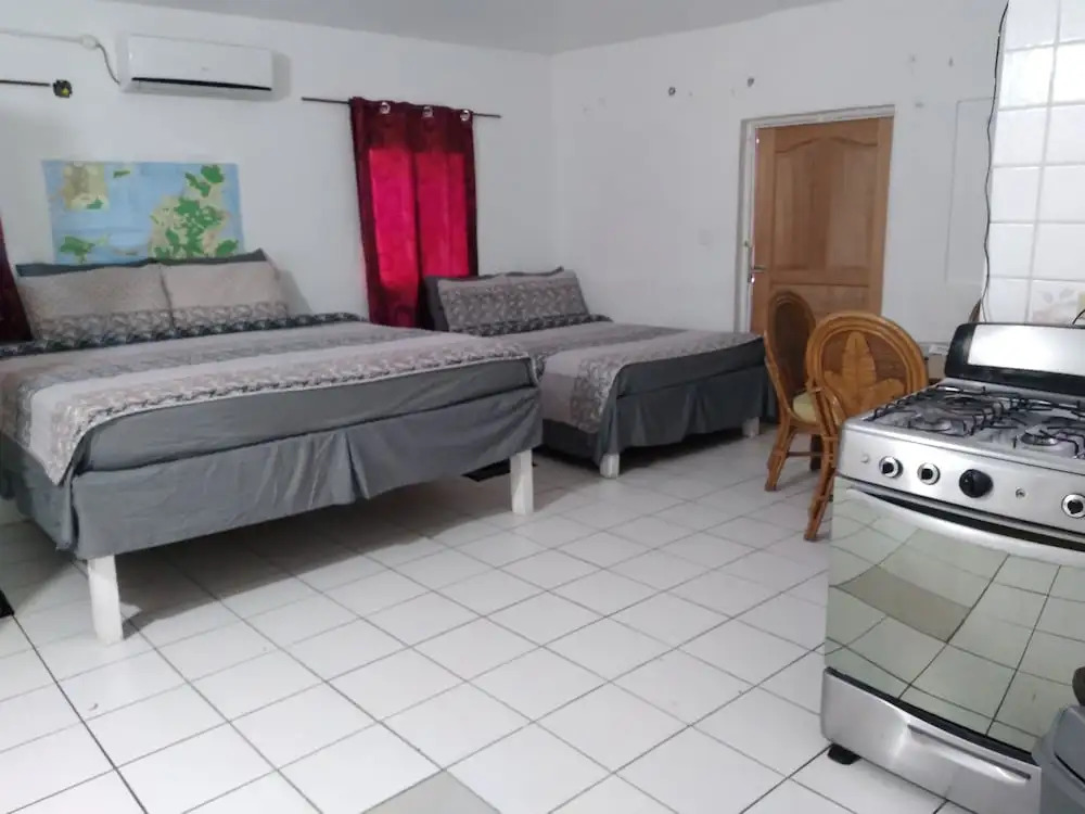 Calinago Friendly Family Sxm