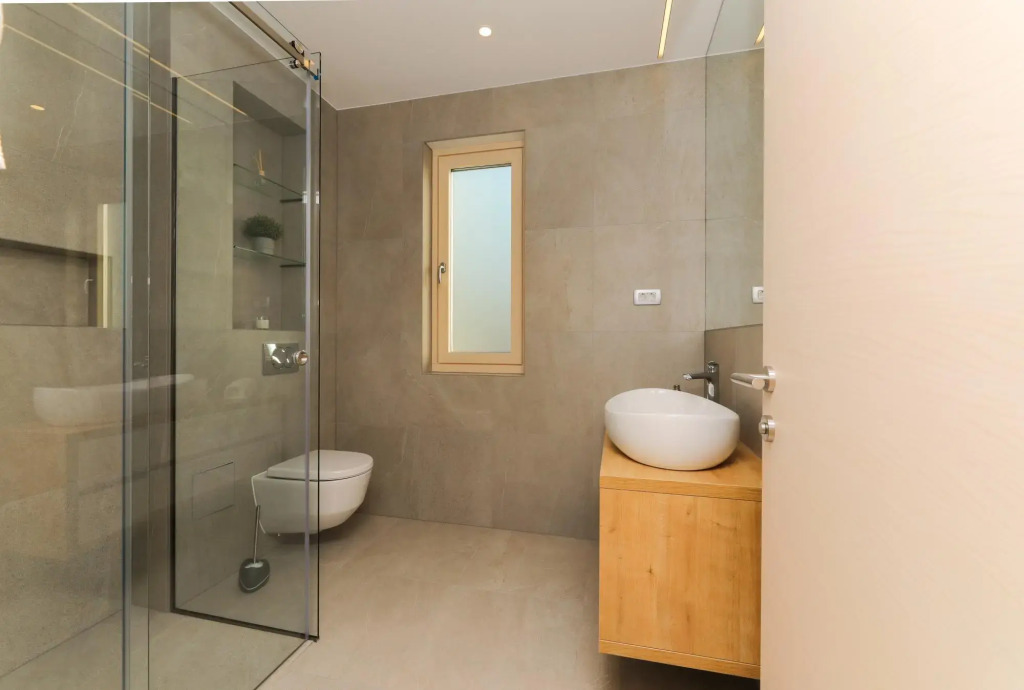 Bondi in Supetar with 4 bedrooms and 4 bathrooms