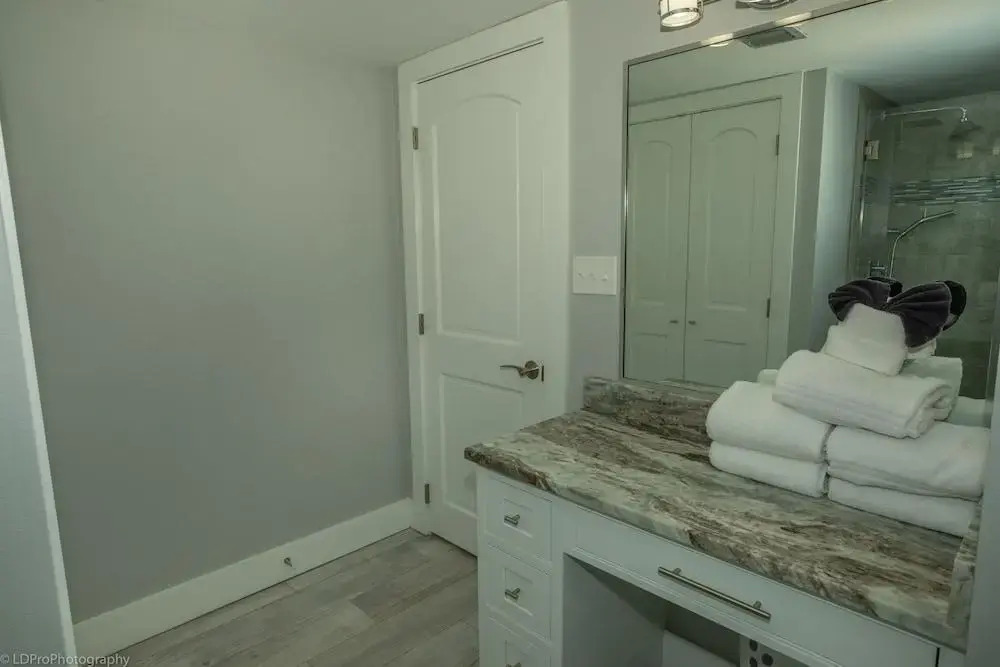 2106 is a Gulf Front 3 bedroom unobstructed views by RedAwning