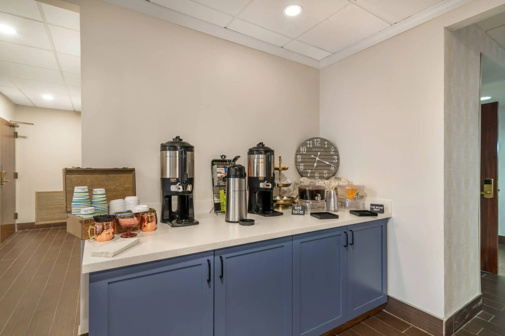 The Clocktower Hotel Latham - North Albany, an Ascend Collection Hotel