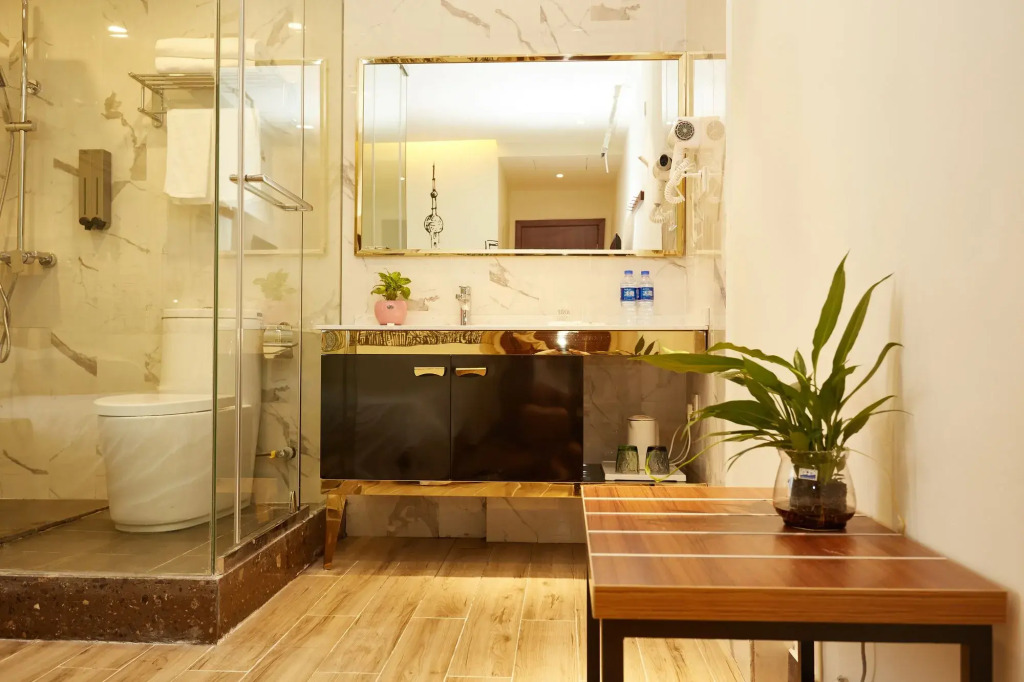 Meego Youth Hotel Shanghai Jingan