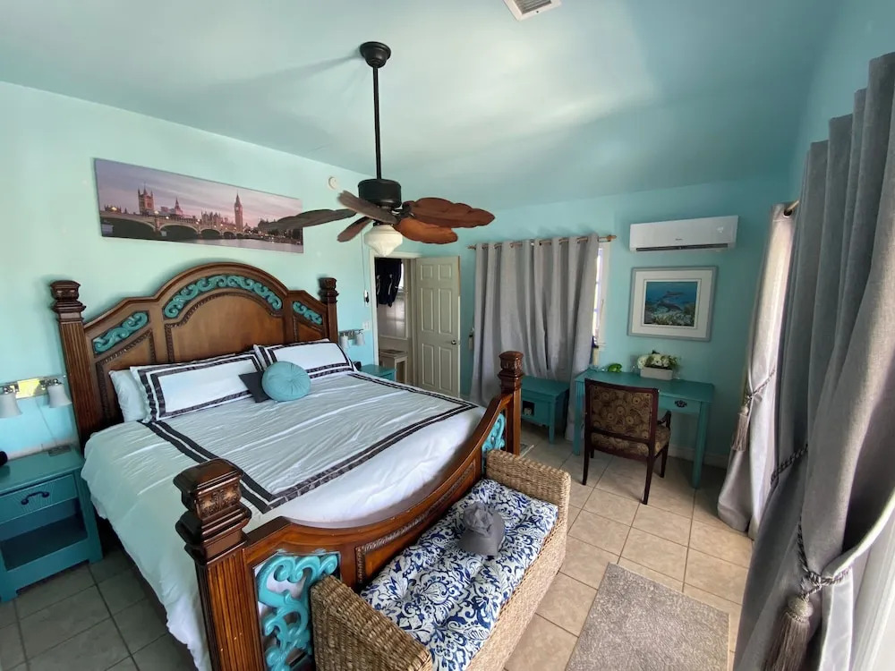 Luxury Oceanview Pool Eco-friendly Villa Near Key West