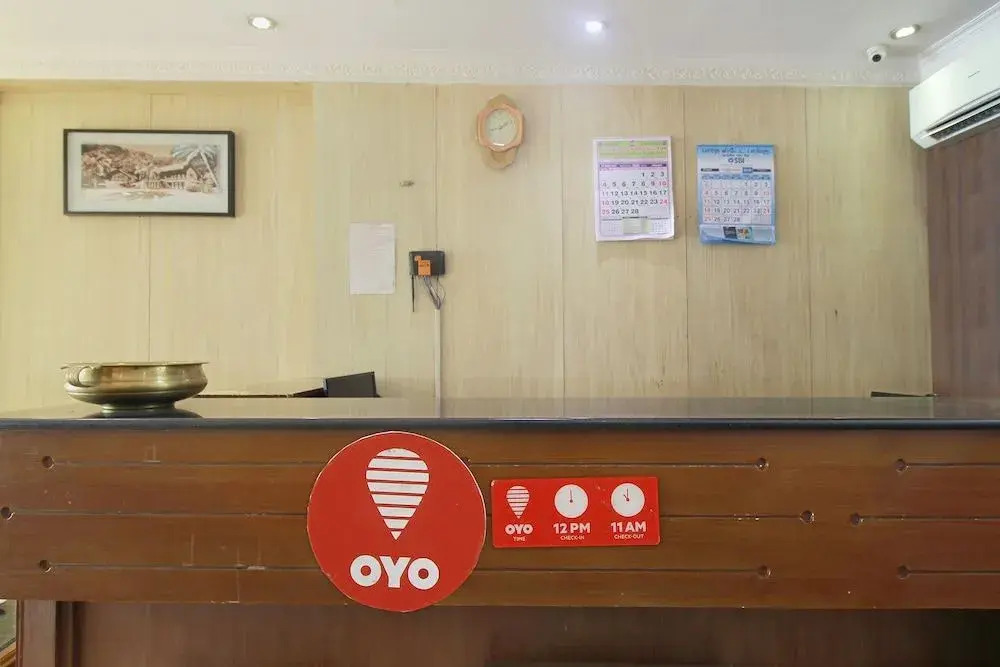 OYO 11669 Abrigo City Centre Gandhipuram