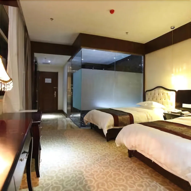 Yiju Hotel
