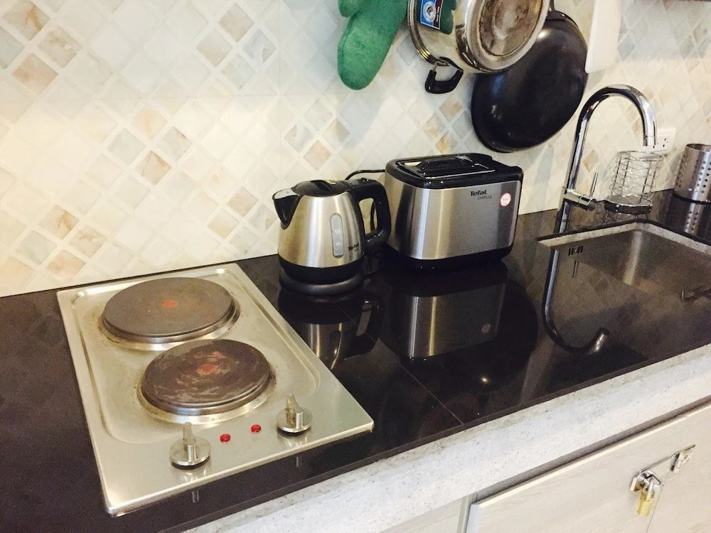 Chelona huahin beachfront resort condo