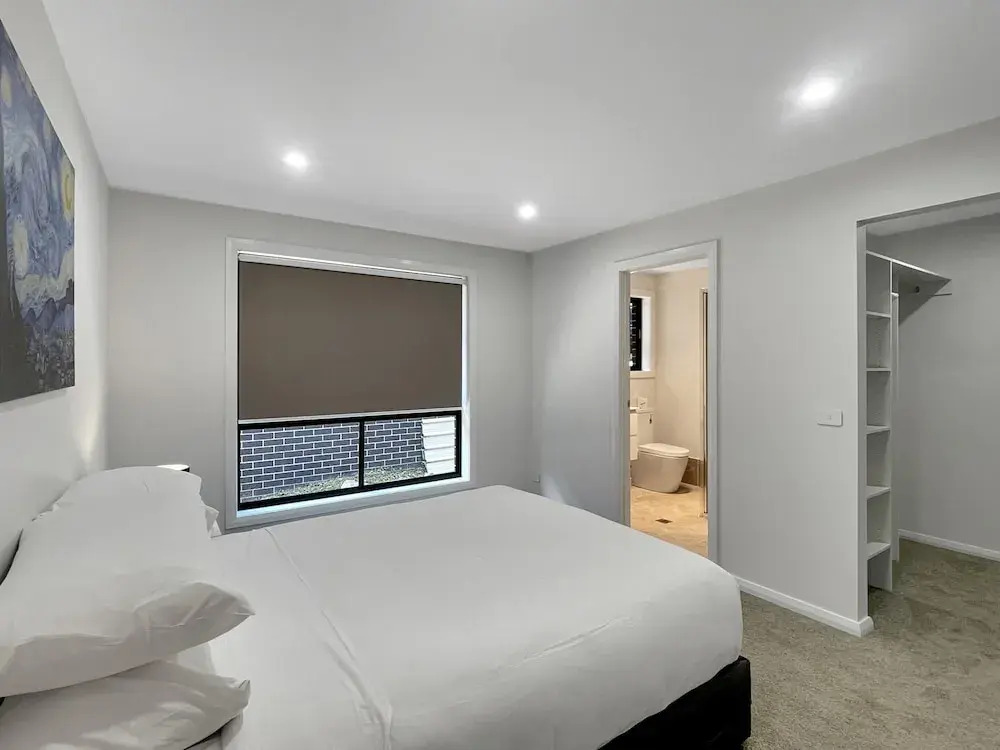 Spacious 4-bed House Near Batemans Bay Centre