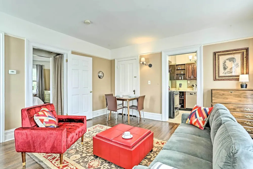 Historic Poughkeepsie Apt - Walkable Location