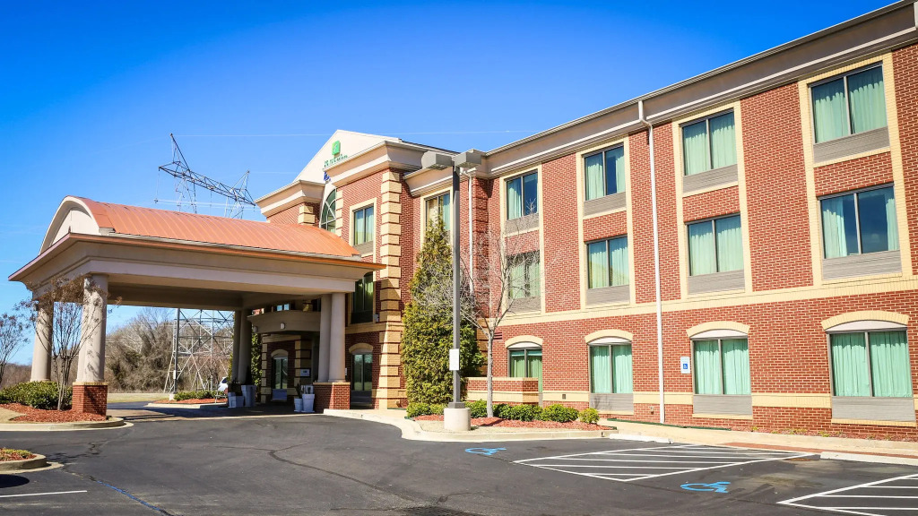 Holiday Inn Express Hotel & Suites Memphis/Germantown by IHG