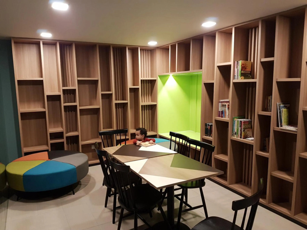 Aldridge Residence Tropical Suite - EMIRA
