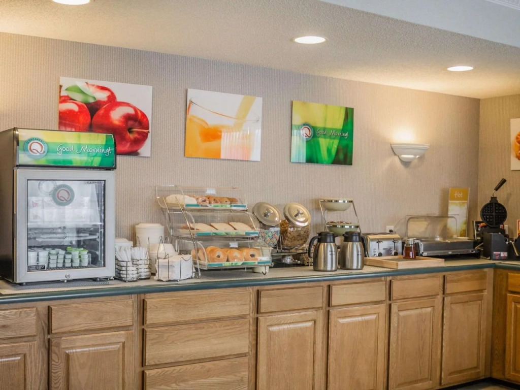 Quality Inn & Suites Manistique