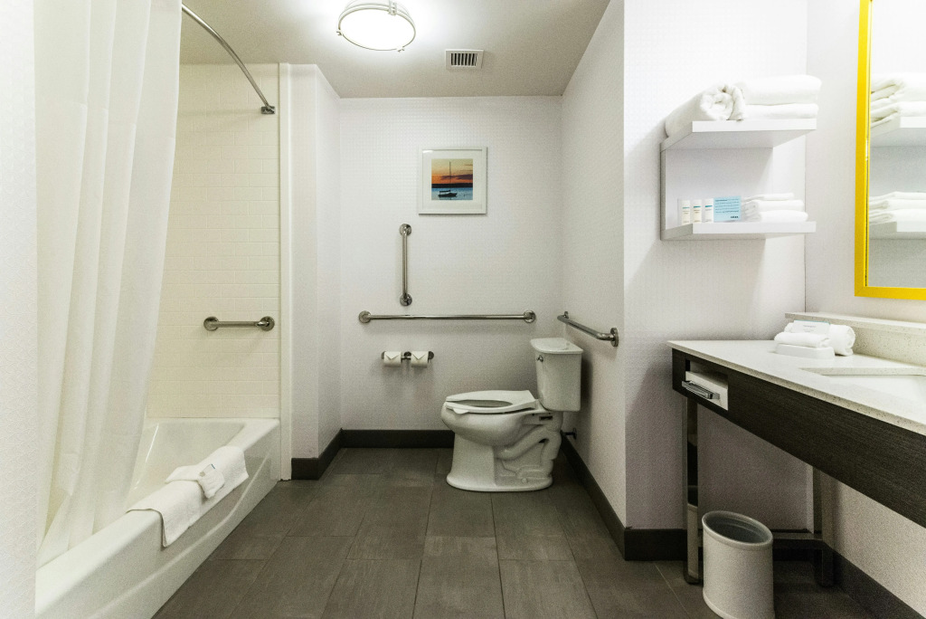 Hampton Inn & Suites - Allen Park