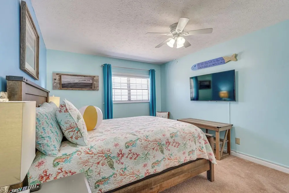 Steps to Sand: Panama City Beach Apartment!