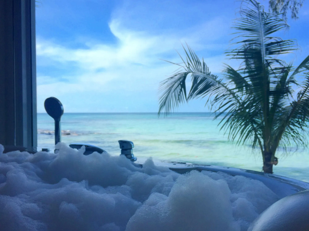 Seafar Resort